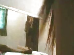 Indoneziji - tante naning bandung hebat goyangannya